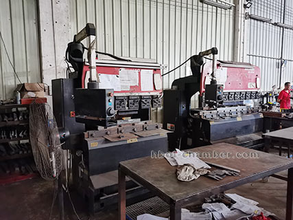 shaping for hyperbaric oxygen chamber
